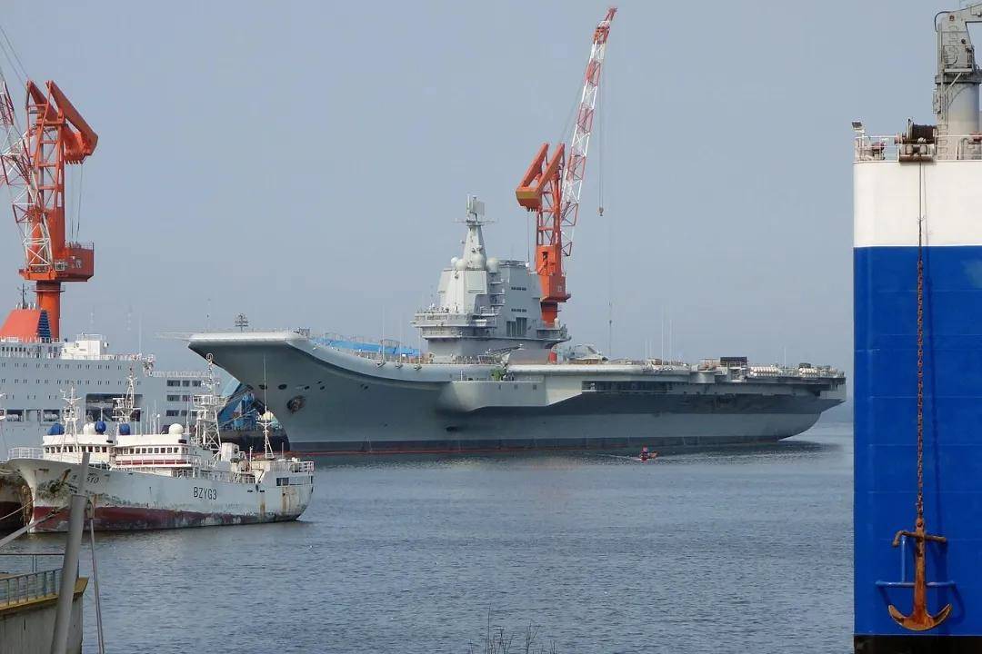 央视曝光：福建舰刚刚完成第8次海试！6天就回港，会入列服役吗？